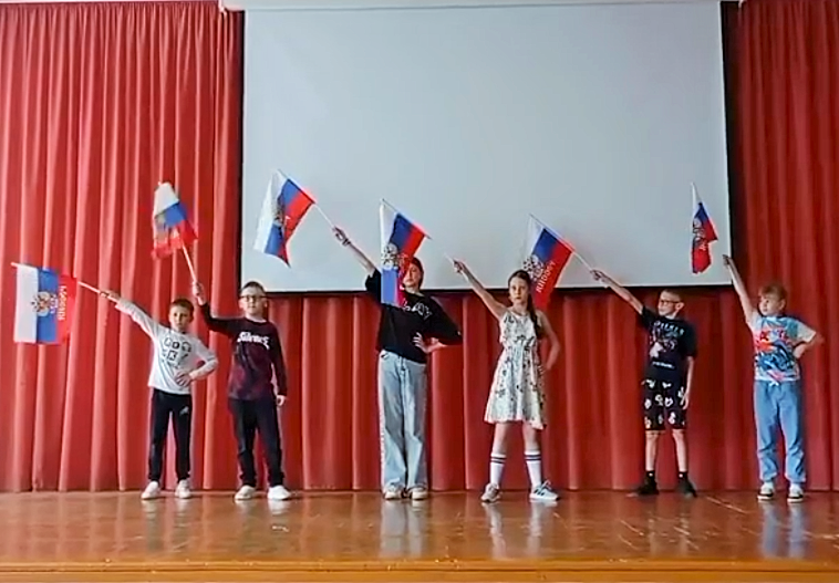 Флэшмоб ко Дню России.